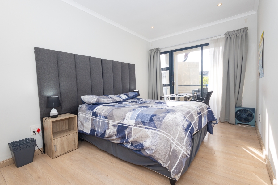 3 Bedroom Property for Sale in Parklands North Western Cape